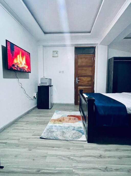 Abby Studio Riverside Apartment With Swimming Pool Nanyuki Exterior photo